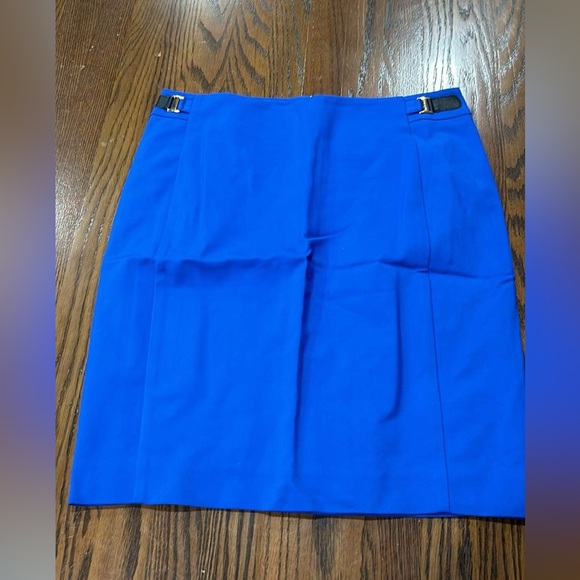 Ricki's Skirt - Picture 2 of 3